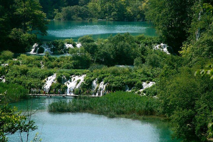 Private or Semi-Private Plitvice Lakes Tour from Split with Local Guide (2/12)