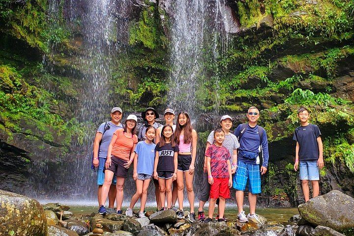 Private Mar Chiquita Beach Rock Hike and Las Delicias Waterfall in Toro Negro (10/12)