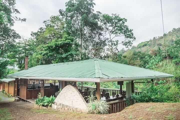 Los Campesinos Reserve Waterfalls and 127-Meter Hanging Bridge near Manuel Antonio (12/12)