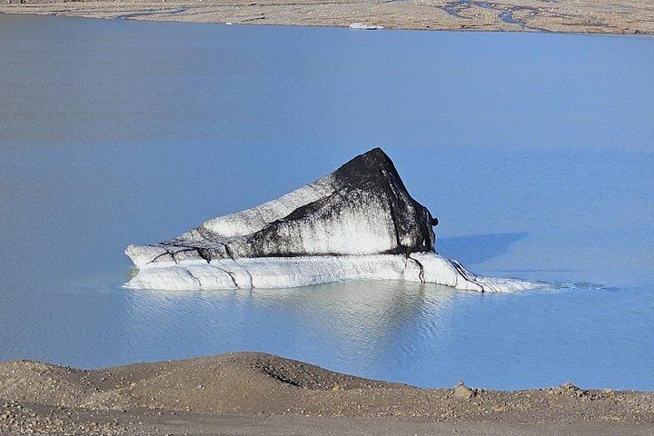 Private South Coast Day Tour by Minivan with Flexible Pickup and Solheimajokull Viewpoint (3/12)