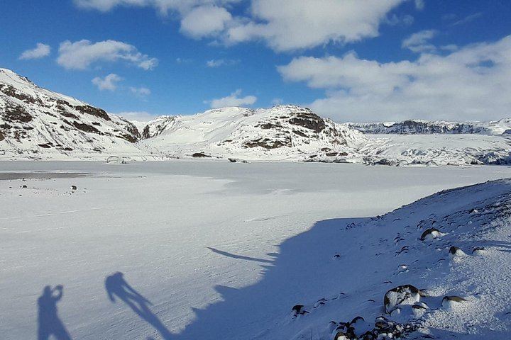 Private 9-Hour South Coast Tour with Gljufrabui, Solheimajokull and Vik Lunch Stop (12/12)