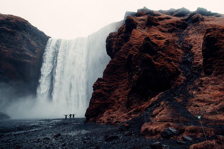 Customizable Private South Coast Tour with Six Stops, Pick-up and Drop-off (2/7)