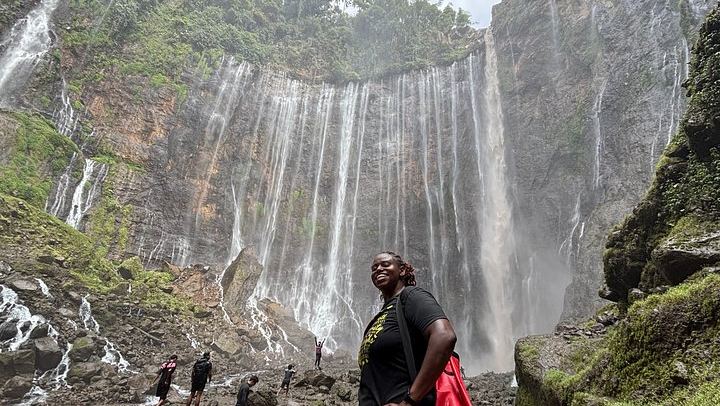 Mount Bromo Sunrise and Tumpak Sewu Waterfall Private Day Tour from Malang (1/7)