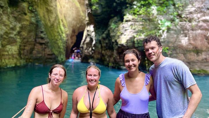 Private La Leona Waterfall Tour with Hotel Transportation, Lunch and Water (3/12)