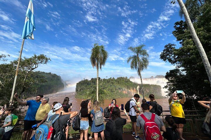 Private Iguazu Falls Tour with Border Photo Stop, Drinks and Two-Day Option (3/12)