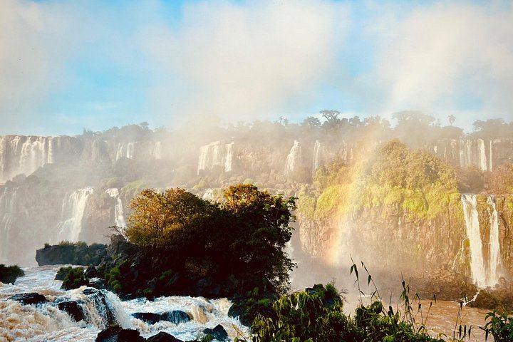 Private Iguazu Falls Tour with Border Photo Stop, Drinks and Two-Day Option (12/12)