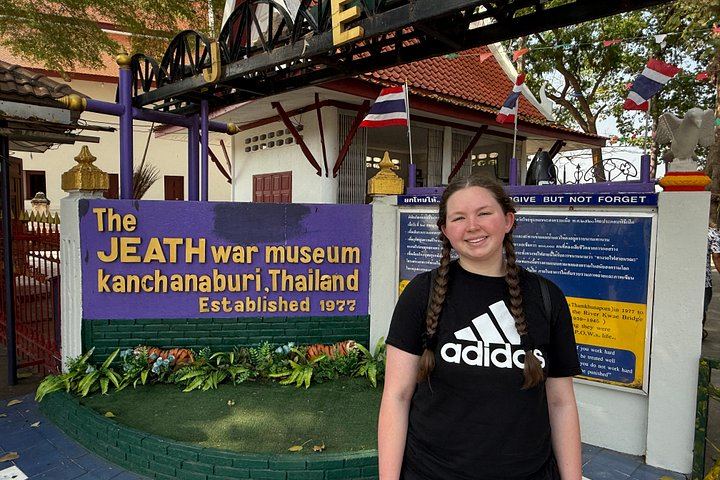Private Kanchanaburi Day Tour from Bangkok: JEATH Museum, River Kwai and Erawan (6/12)