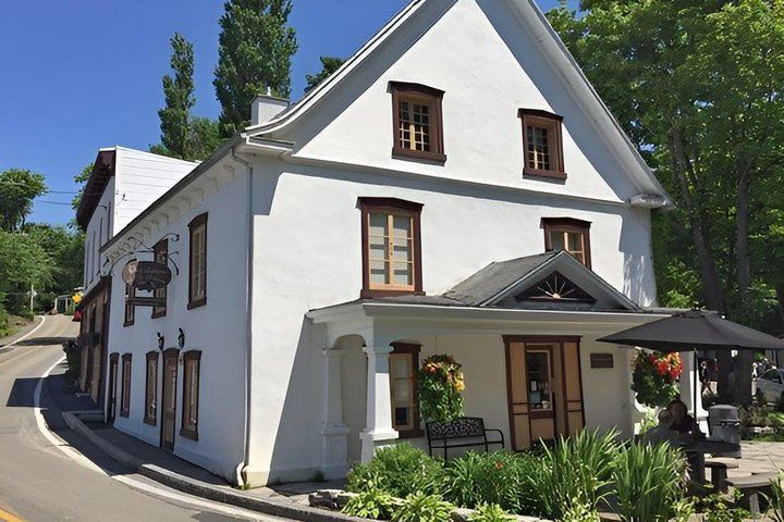 Private Half-Day Copper Museum, Basilica, Montmorency Falls and Île d'Orléans Tour (6/9)
