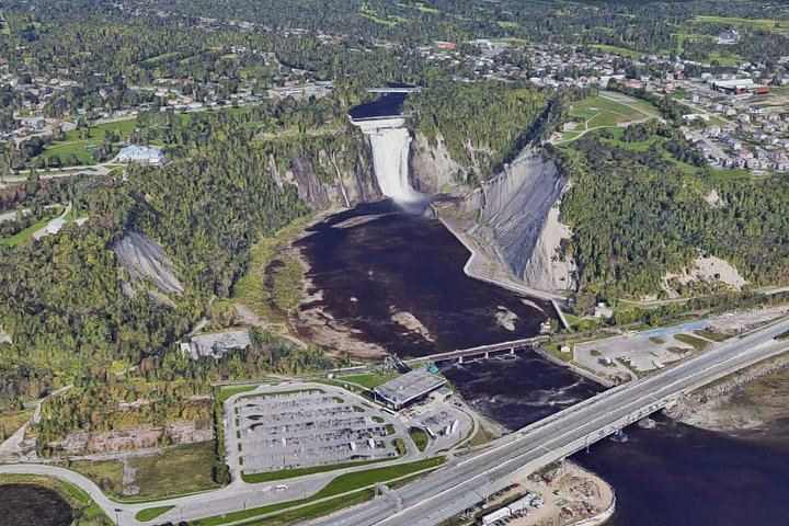 Private Half-Day Copper Museum, Basilica, Montmorency Falls and Île d'Orléans Tour (3/9)