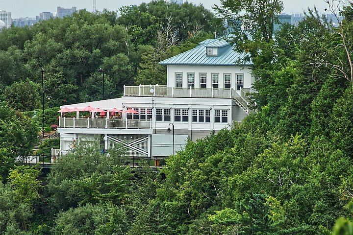 Private Guided Half-Day: Montmorency Falls Lookouts and the Sainte-Anne-de-Beaupré Crypt (4/7)
