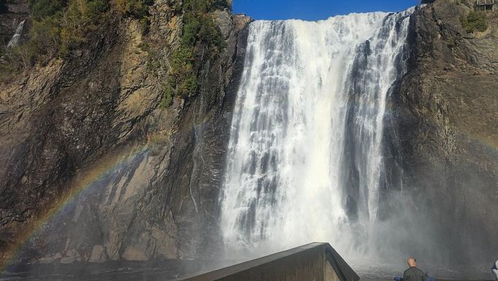 Private Montmorency Falls, Wolfe Redoubt and Île d'Orléans Tour with Manoir Montmorency (4/7)