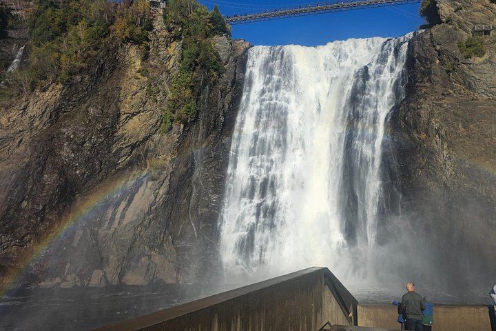 Private Montmorency Falls, Wolfe Redoubt and Île d'Orléans Tour with Manoir Montmorency (4/7)