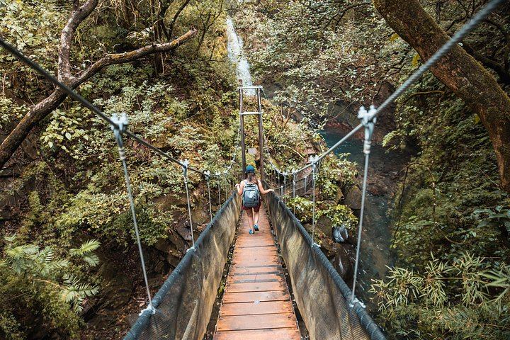 Private Pailas Loop Hike and Oropendola Waterfall Day from Avellanas and Junquillal (7/12)