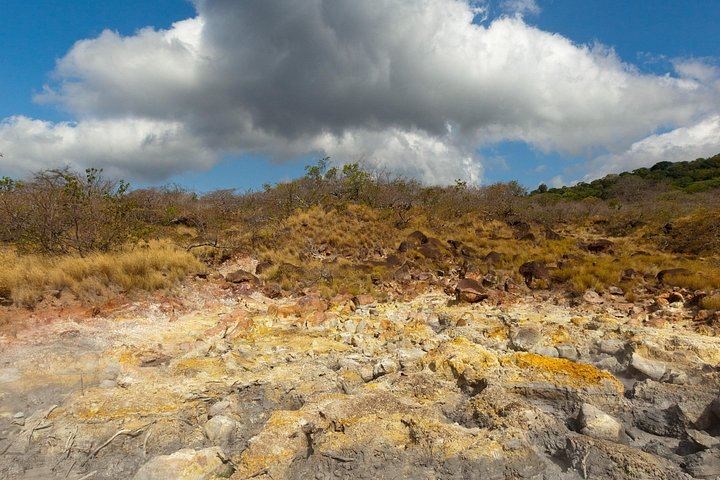 Private Pailas Loop Hike and Oropendola Waterfall Day from Avellanas and Junquillal (8/12)