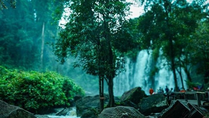 Private Phnom Kulen and Banteay Srei Tour with Guide, Up to 6 Guests, Temple Pass Extra (1/3)