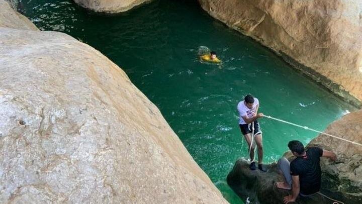 Private Wadi Shab Cave Waterfall Hike and Pool Swim from Muscat, Sinkhole, Fins Beach (2/12)