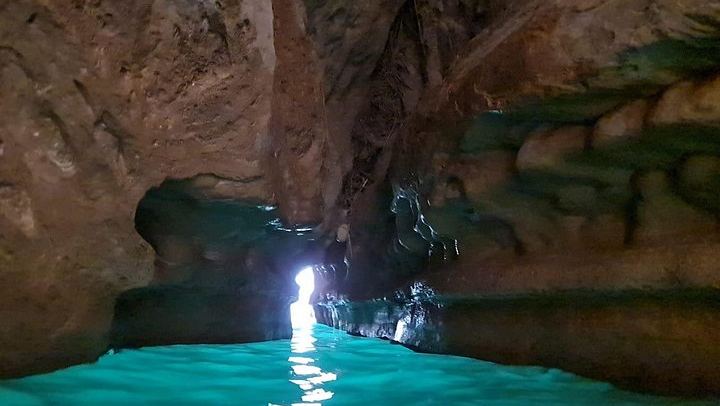 Private Wadi Shab Cave Waterfall Hike and Pool Swim from Muscat, Sinkhole, Fins Beach (4/12)