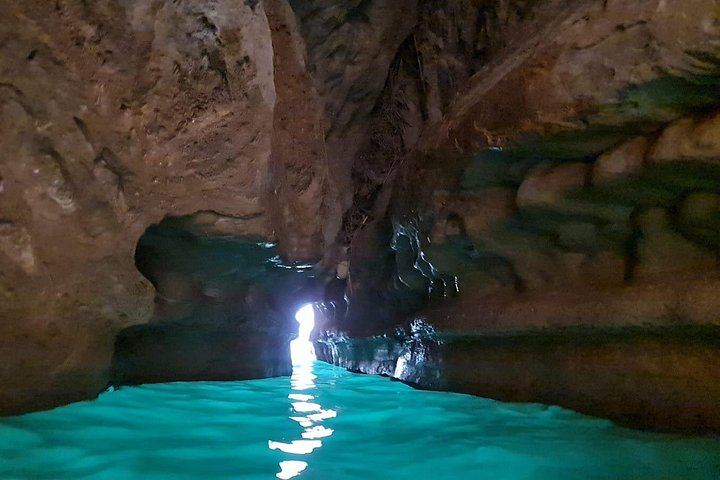 Private Wadi Shab Cave Waterfall Hike and Pool Swim from Muscat, Sinkhole, Fins Beach (4/12)