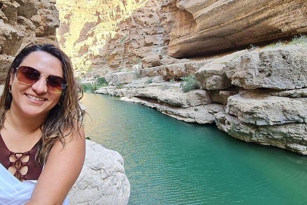 Private Wadi Shab Cave Waterfall Hike and Pool Swim from Muscat, Sinkhole, Fins Beach