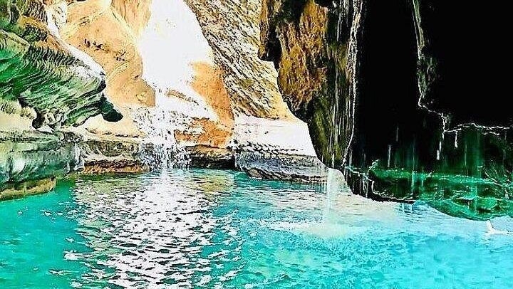 Private Wadi Shab Adventure with Restaurant Lunch Stop, Sinkhole and White Sand Beach (1/12)