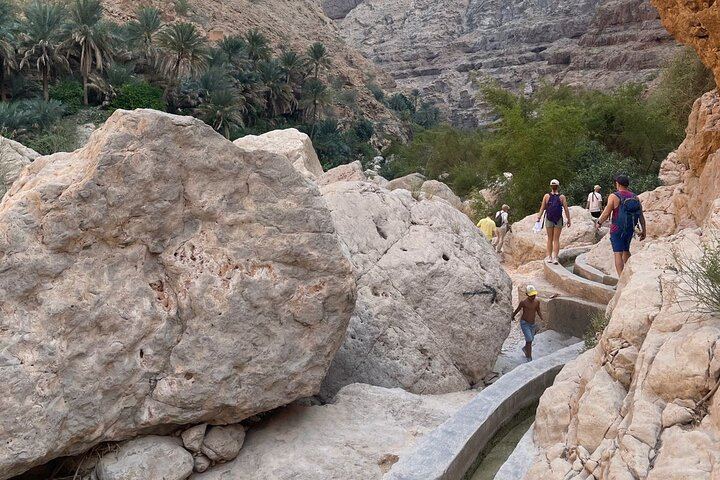 Private Wadi Shab Adventure with Restaurant Lunch Stop, Sinkhole and White Sand Beach (4/12)