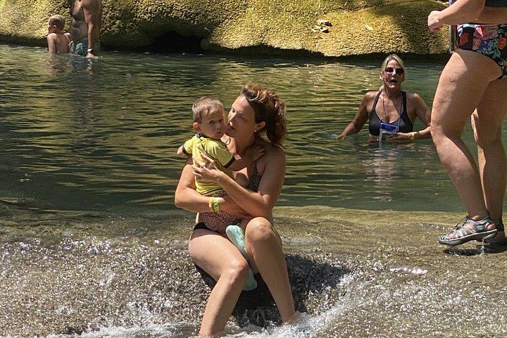 Private YS Falls Zipline and Rope Swing Day from Montego Bay for Up to Six Travelers (4/6)