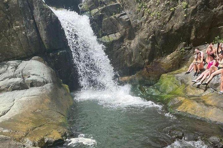 Private El Yunque Outskirts Waterfall Hike and Rio Grande Juice Stop, Flexible Start (11/12)