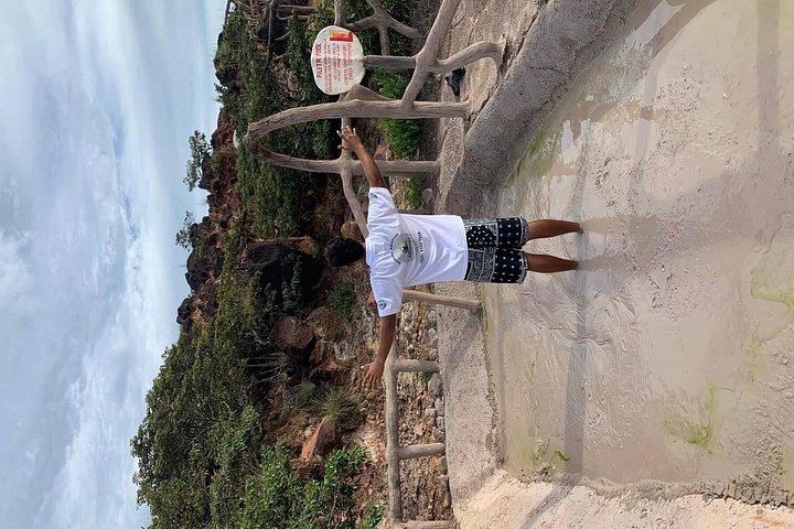Llanos del Cortés Waterfall, Bijagua Sloths and Miravalles Volcano Hot Springs Mud Day (11/12)