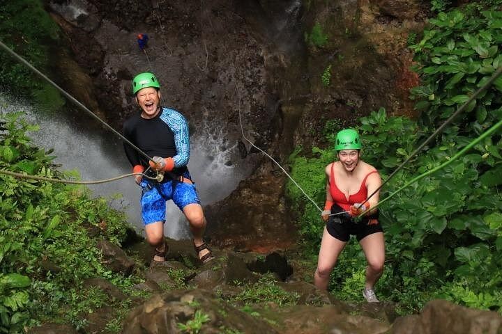 Pure Trek Canyoning near La Fortuna: Four Rappels, Monkey Drop and Lunch (1/9)