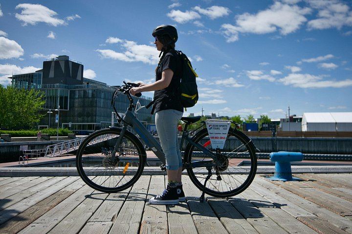 Guided Bike Ride along the St. Lawrence to Montmorency Falls with Echo Sports Tours (2/4)