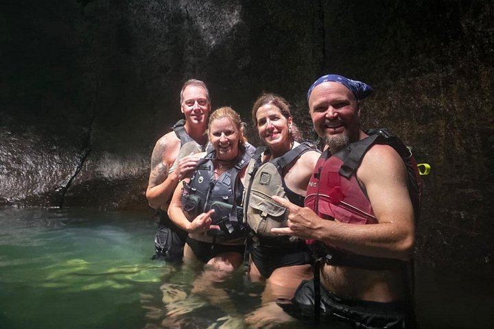 Dominica Day Tour: Freshwater Lake, Ti Tou Gorge, Trafalgar Falls, Hot Springs (8/12)