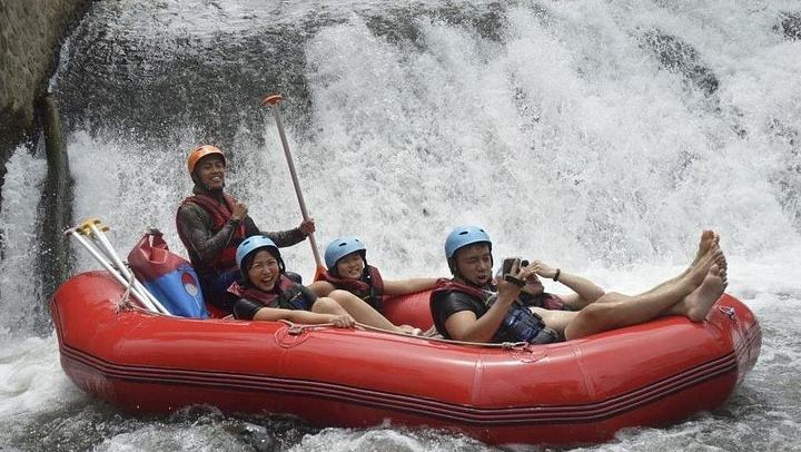 Ubud Quad Bike Ride with Tunnel, Waterfall and Ayung River Rafting Adventure (4/12)