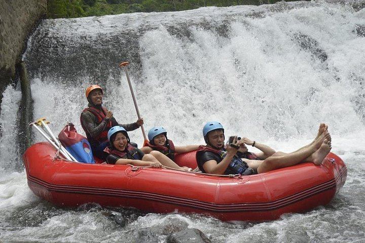 Ubud Quad Bike Ride with Tunnel, Waterfall and Ayung River Rafting Adventure (4/12)