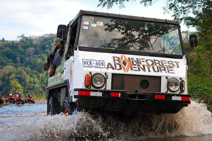 Half-Day 4x4 Jungle Safari from Jaco: Pura Vida Falls and Lunch at Paz del Campo (4/12)