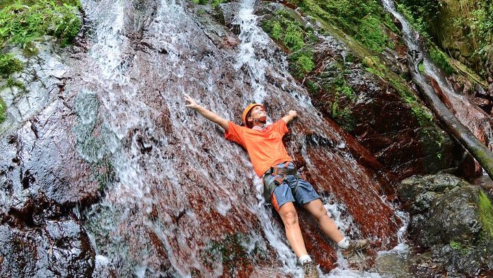 El Salto Waterfall Rappelling and Zipline Day Trip in Carite State Forest (3/6)