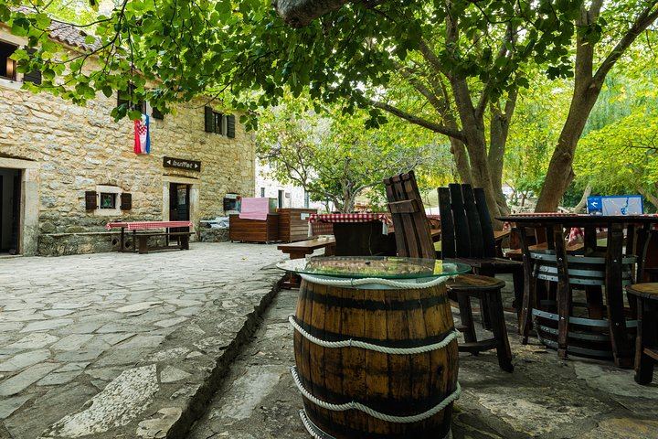 Krka Waterfalls Day Tour from Split and Trogir with 5 Hours in the Park (9/11)