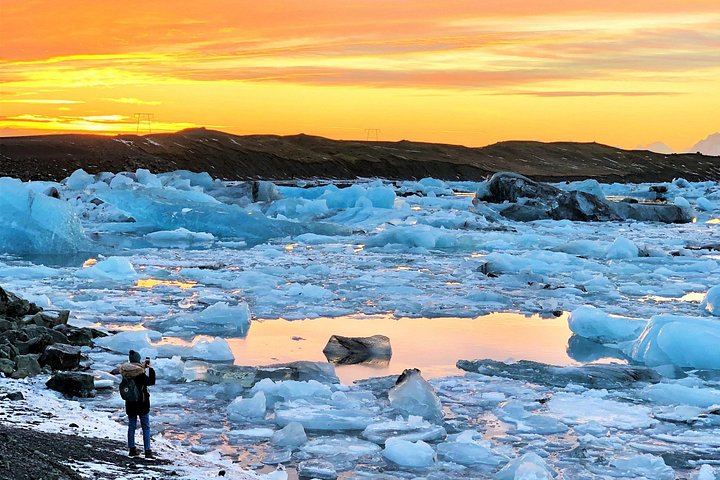 South Coast Day Tour from Reykjavik to Jokulsarlon Lagoon, Diamond Beach and Vik (2/12)