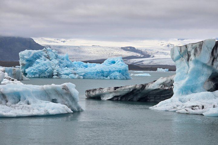 South Coast Day Tour from Reykjavik to Jokulsarlon Lagoon, Diamond Beach and Vik (5/12)