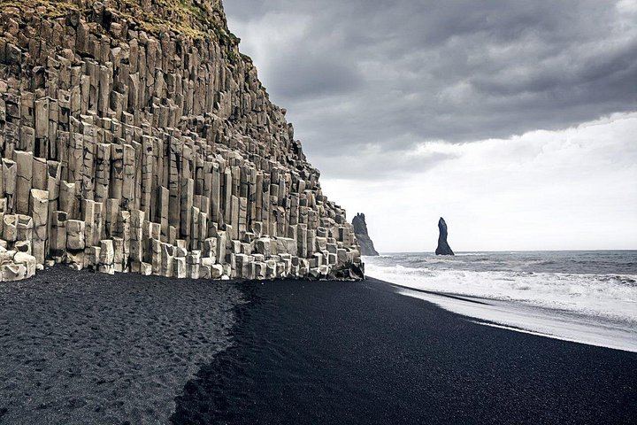 South Shore Minibus Day Tour: Skogafoss First, Seljalandsfoss Last, Max 19 (1/8)