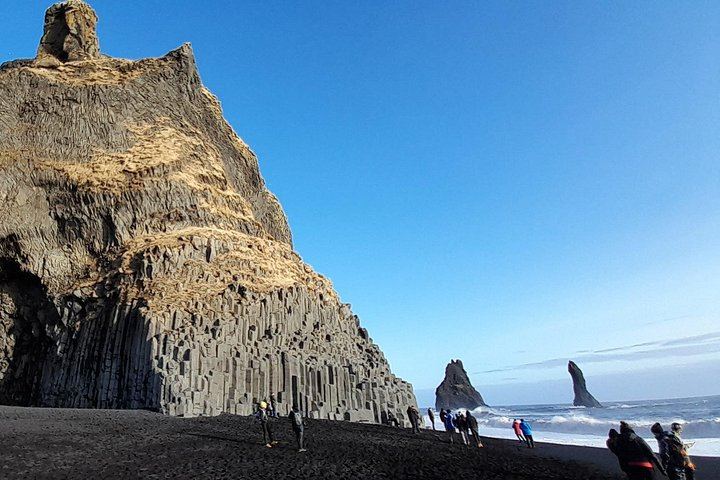 Private 9-Hour South Coast Tour with Gljufrabui, Solheimajokull and Vik Lunch Stop (9/12)