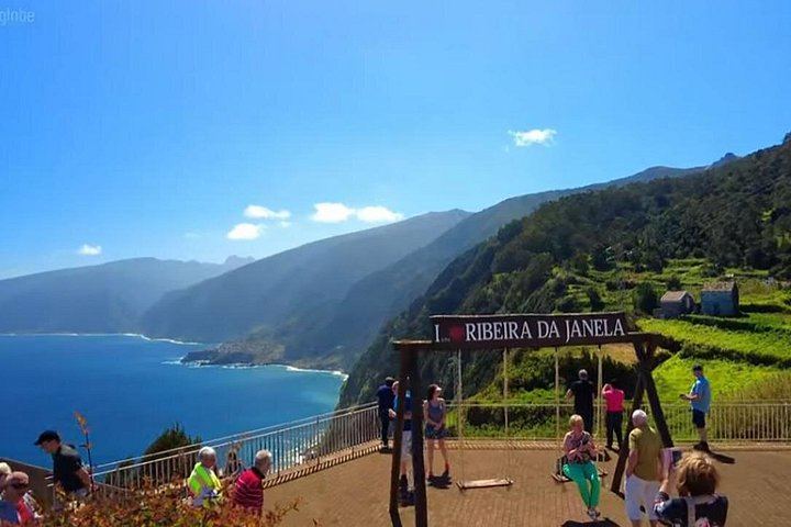 Small-Group West Madeira Tour: Porto Moniz Pools, Fanal Forest and Bridal Veil (8/12)