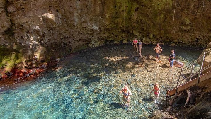Four Waterfalls Day at Hacienda Guachipelin from Chorreras to Rio Negro with Lunch (2/8)