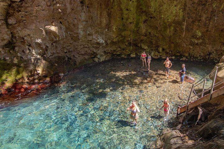 Four Waterfalls Day at Hacienda Guachipelin from Chorreras to Rio Negro with Lunch (2/8)