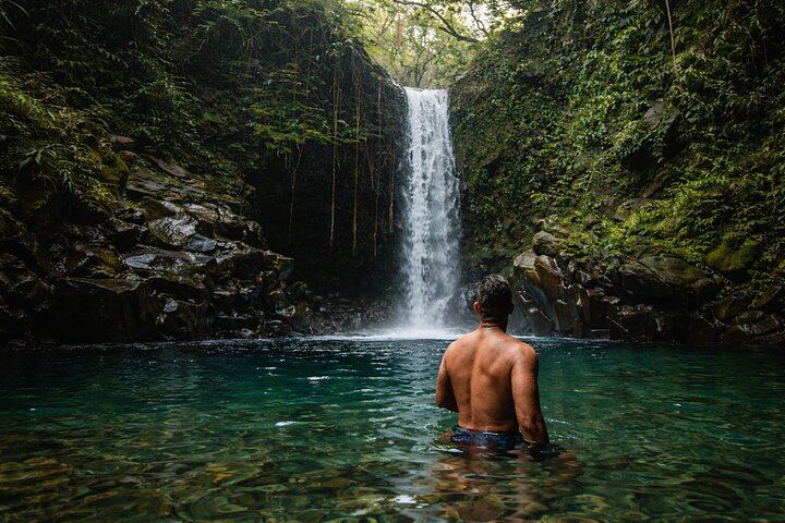 Pure Nature Rincon de la Vieja Hike, Oropendola Waterfall, Lunch and Hot Springs (6/12)