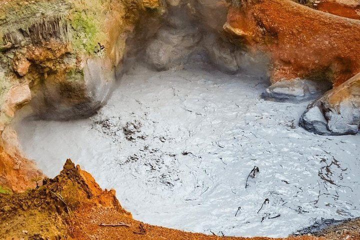 Rincon Volcano Park Trek, Oropendola Waterfall, Local Lunch and Volcanic Mud Soak (3/12)