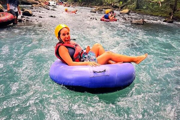Rio Celeste Combo: Tubing, Blue Waterfall Hike and Wildlife with Lunch