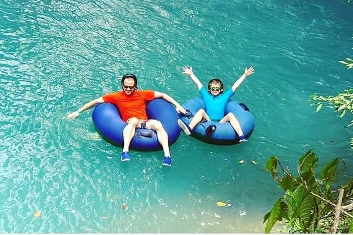 Rio Celeste Combo: Tubing, Blue Waterfall Hike and Wildlife with Lunch (12/12)