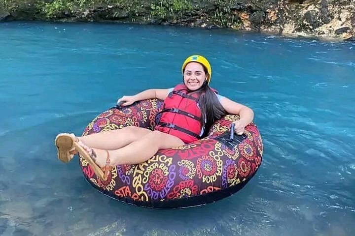 Rio Celeste Combo: Tubing, Blue Waterfall Hike and Wildlife with Lunch (6/12)