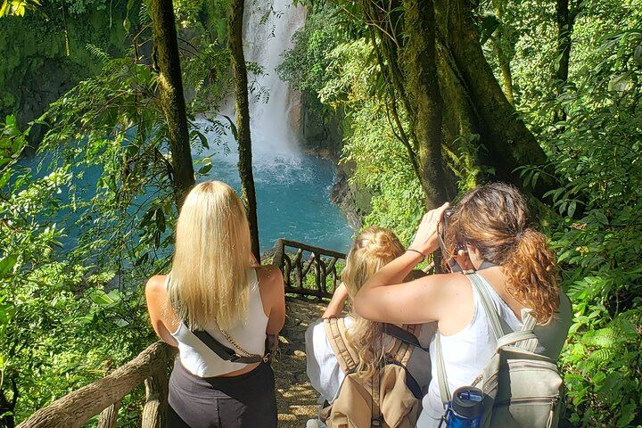 Rio Celeste Nature Hike from the Bijagua Facilities near Tenorio Volcano (1/12)