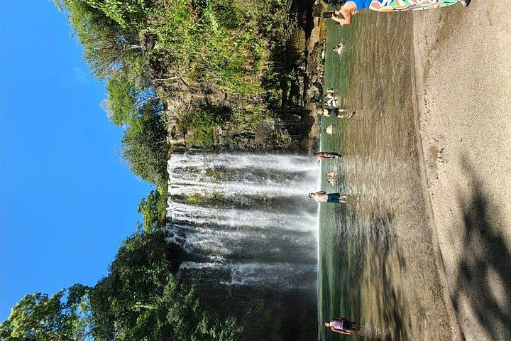 Rio Celeste, Llanos de Cortes Swim and Sloth Watching Rainforest Day Trip (10/12)